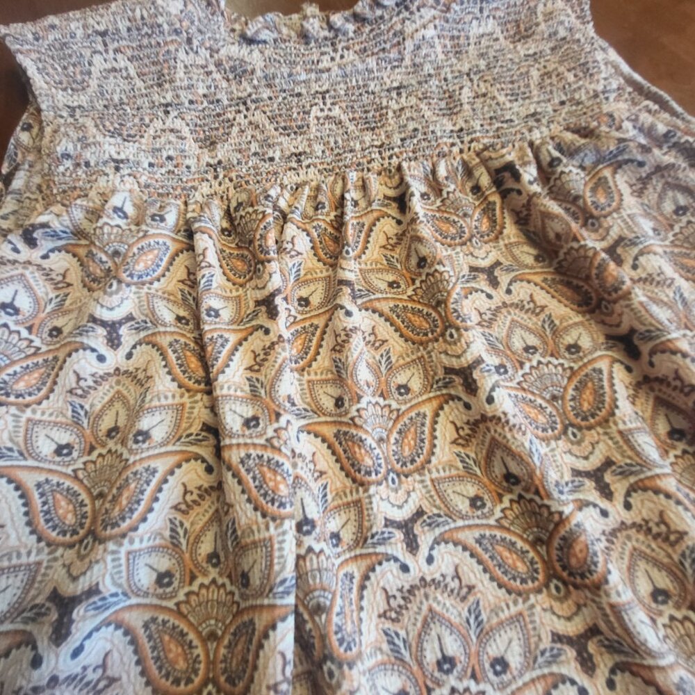 Melloday ~ Size XL ~ Smocked ~ Sleeveless Top ~ NWOT - Picture 5 of 9
